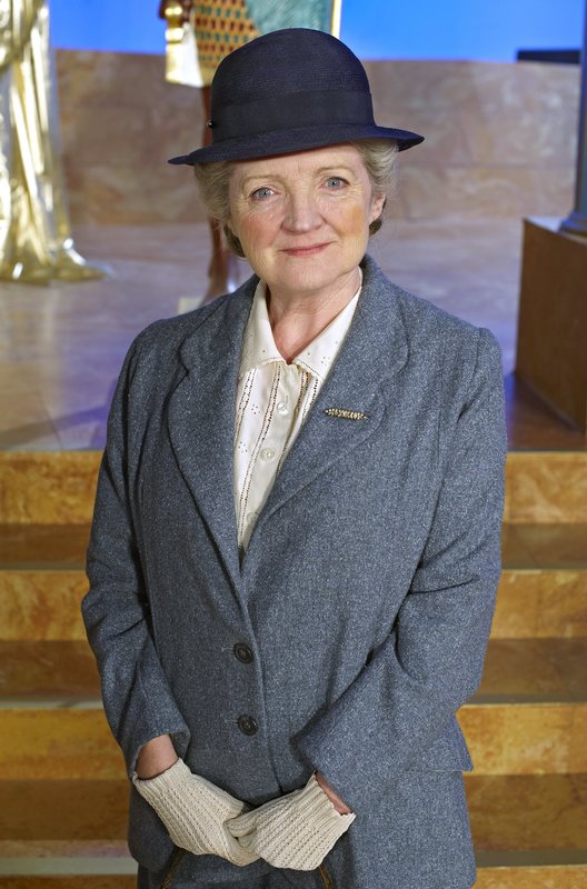 Agatha Christie Marple S05E04 Mord im Spiegel (The Mirror Crack’d From Side To Side Agatha Christie Marple S05E04 Mord im Spiegel (The Mirror Crack’d From Side To Side