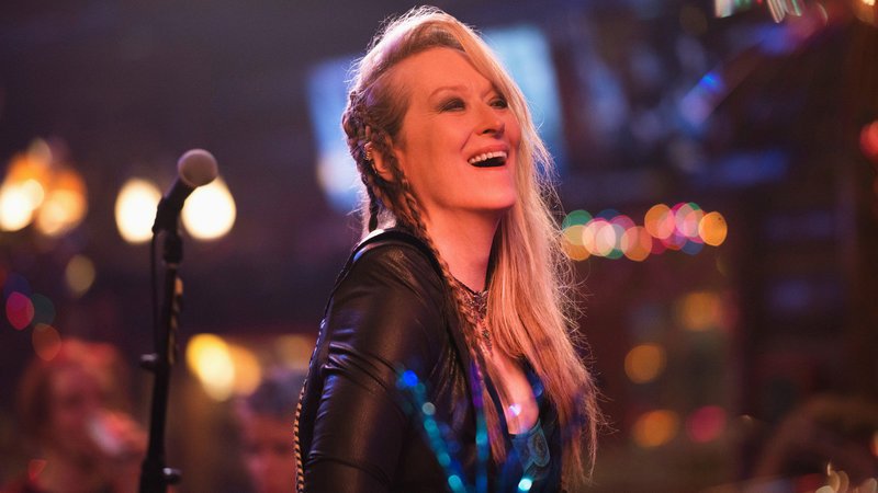 Rickki – Wie Familie so ist Merly Streep als Ricki Rendazzo SRF/2015 Columbia Pictures – Bild: SRF2 Rickki – Wie Familie so ist Merly Streep als Ricki Rendazzo SRF/2015 Columbia Pictures – Bild: SRF2