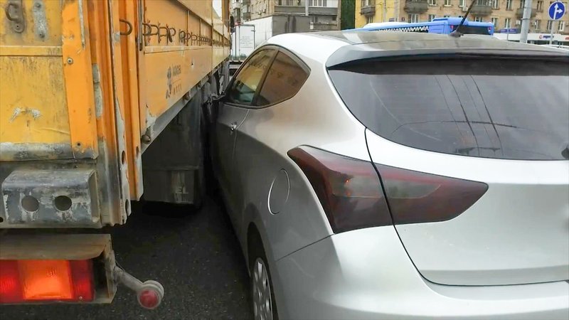 Die Dokumentation zeigt, wie Verkehrssünder mithilfe von Dashcams überführt und bekämpft werden sollen. – Bild: ntv