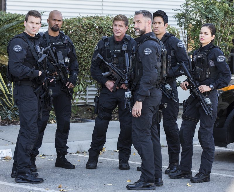 S.w.a.t. Saison 4 Amazon Prime France S.W.A.T. S01E08: Gold (Miracle) – fernsehserien.de