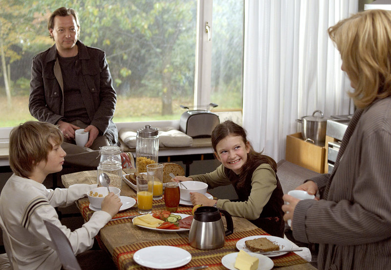 Vertraute Angst – Bild: ZDF und NDR/​Sandra Hoever