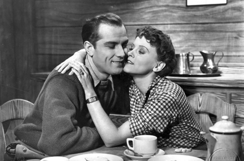 Liebesschule – Bild: MDR/​Murnau-Stiftung