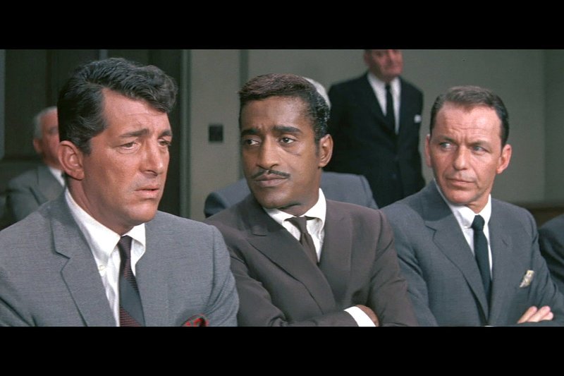 Kann es wahr sein? Die Beute ist weg! Verzweiflung bei Sam Harmon (Dean Martin, li.), Unglauben bei Josh Howard (Sammy Davis Jr., Mi.) und Frankie (Frank Sinatra, re.) – Bild: ZDF / © Warner Brothers Kann es wahr sein? Die Beute ist weg! Verzweiflung bei Sam Harmon (Dean Martin, li.), Unglauben bei Josh Howard (Sammy Davis Jr., Mi.) und Frankie (Frank Sinatra, re.) – Bild: ZDF / © Warner Brothers