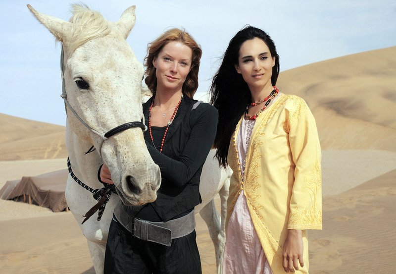 Die Wüstenärztin – Bild: HR/​Degeto/​ORF/​Film-Line/​ECLYPSE/​EPO/​Karl Terblanche