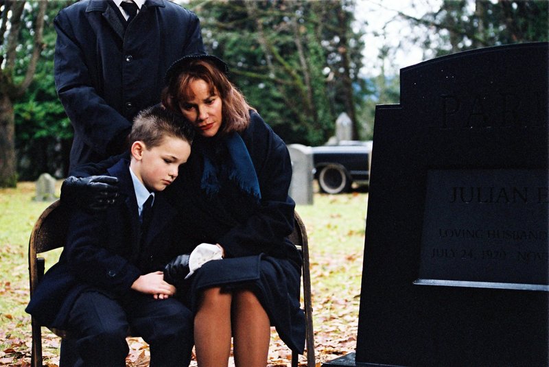 Stephen King's Riding the Bullet – Bild: ApolloMedia Lizenzbild frei