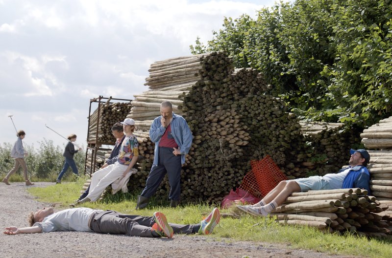 Selbstkritik eines bürgerlichen Hundes – Bild: rbb/​Faktura Film/​Markus Koob /​ rbb Presse & Information