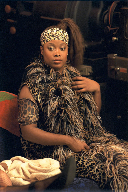 Glitter - Glanz eines Stars – Bild: 2003 Sony Pictures Television International. All Rights Reserved. Lizenzbild frei