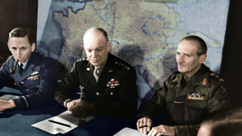 1944 General Eisenhower und Montgomery. – Bild: ORF