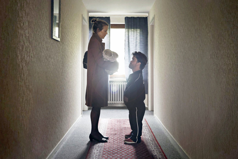 Um jeden Preis – Bild: ZDF /​ © ZDF/​Christian Geisnaes