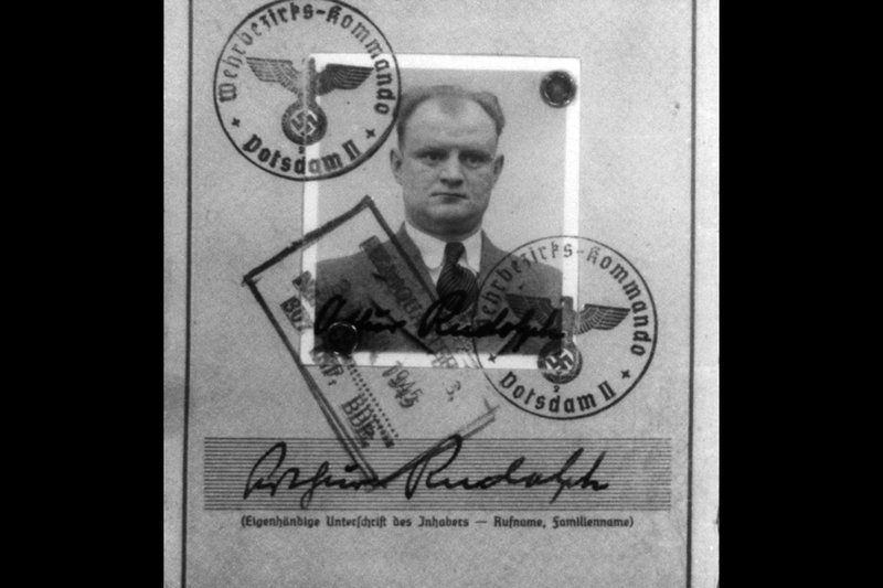 Arthur Rudolph, einer der deutschen Ingenieure und Techniker, die trotz Nazi-Vergangenheit in die USA gebracht wurden. – Bild: Arte
