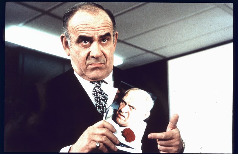 Der Regenschirmmörder – Bild: ATV2