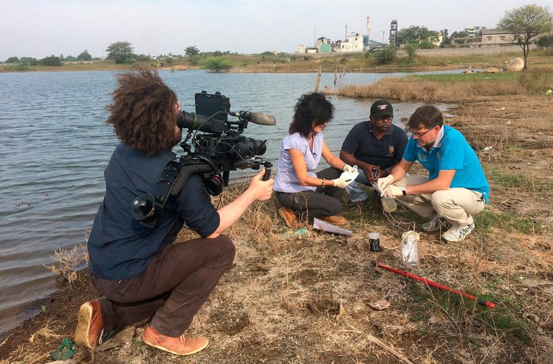 Der unsichtbare Feind - Tödliche Supererreger aus Pharmafabriken – Bild: ZDF und NDR/​Christian Baars