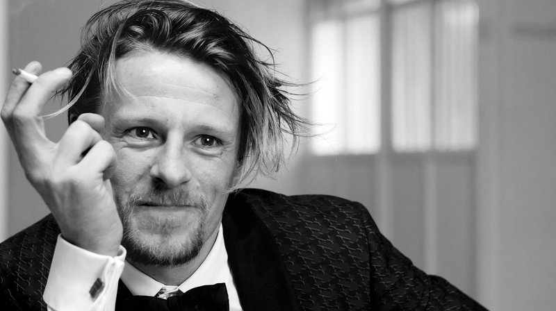 Alexander Scheer im Portrait. – Bild: SWR/NDR/TAG/TRAUM Filmproduktion/Michael Harder Alexander Scheer im Portrait. – Bild: SWR/NDR/TAG/TRAUM Filmproduktion/Michael Harder