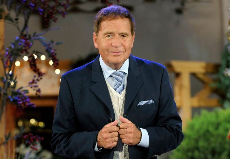 Musikgeschichten 12 Musikgeschichten mit Eberhard Hertel fernsehserien.de Musikgeschichten 12 Musikgeschichten mit Eberhard Hertel fernsehserien.de