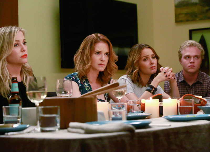 Grey’s Anatomy S12E05 Dinnerparty (Guess Who’s Coming To Dinner