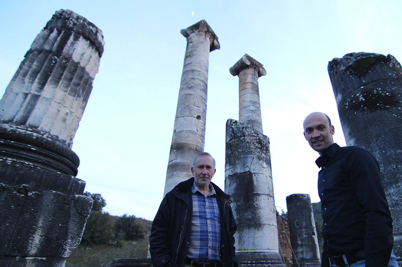 Mammon - Per Anhalter durch das Geldsystem – Bild: ZDF /​ © Augenschein Filmproduktion