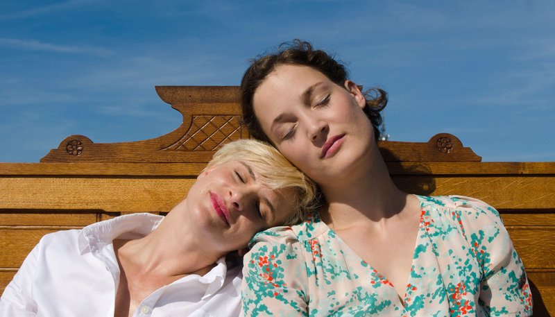 Das Zimmermädchen Lynn – Bild: WDR/​58filme