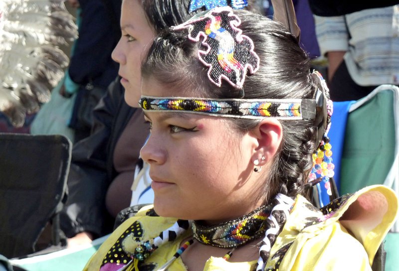 Cree-Indianerin auf dem Pow Wow. – Bild: ORF