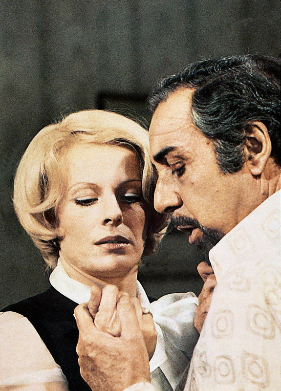 Fernando Ray und Delphine Seyrig – Bild: StarTV Fernando Ray und Delphine Seyrig – Bild: StarTV