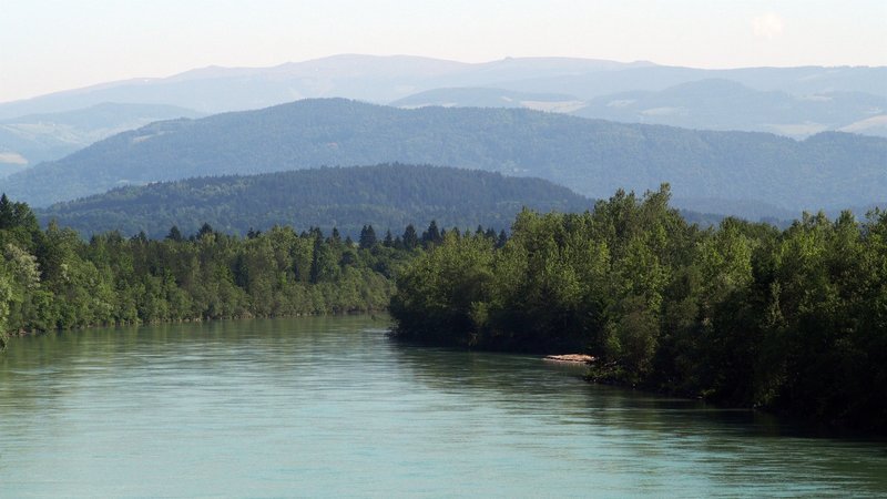 Die Drau im Jauntal. – Bild: ZDF und ORF/​Helga Suppan