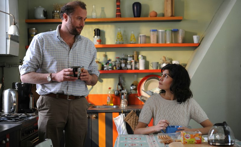 Markus (Francois Damiens) ist sehr verliebt in Nathalie (Audrey Tautou). – Bild: ATV2 Markus (Francois Damiens) ist sehr verliebt in Nathalie (Audrey Tautou). – Bild: ATV2