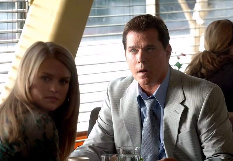 Crossing Over - Der Traum von Amerika – Bild: ARD Degeto/​Weinstein/​Dale Robinette