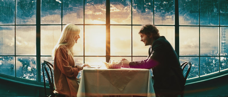 Adam (Jim Sturgess), Eden (Kirsten Dunst). – Bild: Disney © Disney•Pixar © & ™ Lucasfilm LTD © Marvel. Alle Rechte Vorbehalten Adam (Jim Sturgess), Eden (Kirsten Dunst). – Bild: Disney © Disney•Pixar © & ™ Lucasfilm LTD © Marvel. Alle Rechte Vorbehalten