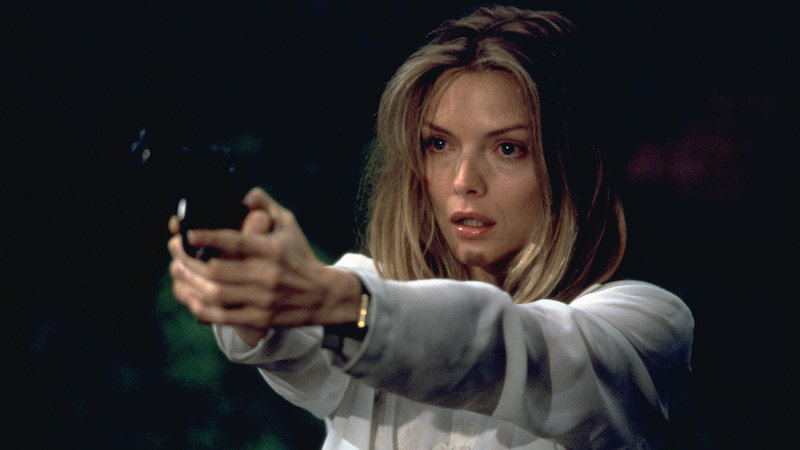 Auch Laura (Michelle Pfeiffer) ist plötzlich in Gefahr.. – Bild: RTL Zwei Auch Laura (Michelle Pfeiffer) ist plötzlich in Gefahr.. – Bild: RTL Zwei