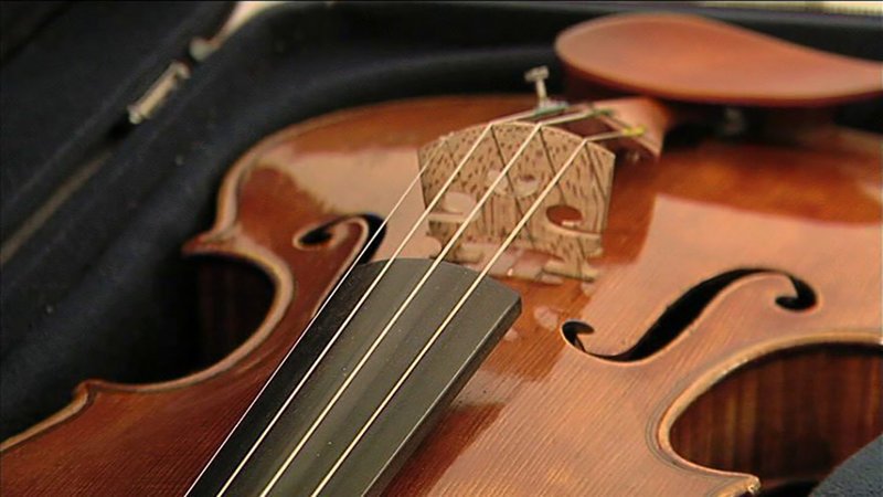 Geige – Bild: Bibel TV