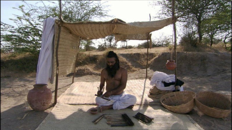 „treffpunkt medizin“, „Heilkunst aus Indien: Ayurveda, das Wissen vom Leben.“ Die Weisheiten der alten Hochkulturen überraschen die Wissenschaft immer wieder: Schon vor tausenden Jahren wurden Heilmethoden und Schönheitsrezepte eingesetzt, die bis heute gültig sind.Ein Team von Wissenschaftsjournalisten, Archäologen und Medizinern hat für die dreiteilige TV-Dokumentation“Entdecker der Wellness“das Wissen und den Erfahrungsschatz aus dem alten China, Indien und Rom zusammengetragen. treffpunkt medizin zeigt in der aktuellen Ausgabe die Folge zur uralen indischen Heilkunst Ayurveda. Ayurveda heißt: Das Wissen vom Leben. Die Bedeutung dieses Wissensschatzes wird durch die moderne Wissenschaft nach und nach wiederentdeckt. Durch ihre Lebensphilosophie und Heilsysteme kombiniert mit medizinischer Erfahrung, Bewegung und Ernährung versuchten sie eine harmonische Verbindung von Körper, Geist und Seele herzustellen. Traditionelle Chinesische Medizin und indisches Ayurveda sind herausragende Beispiele dafür. Die 2.000 Jahre alten Gesundheitskonzepte der Antike sind die Grundlage unserer heutigen Wellness-Angebote. SENDUNG: ORF3 – MI – 05.04.2017⁠–⁠21:50 UHR. – Veroeffentlichung fuer Pressezwecke honorarfrei ausschliesslich im Zusammenhang mit oben genannter Sendung oder Veranstaltung des ORF bei Urhebernennung. Foto: ORF/​WMA Film. Anderweitige Verwendung honorarpflichtig und nur nach schriftlicher Genehmigung der ORF-Fotoredaktion. Copyright: ORF, Wuerzburggasse 30, A-1136 Wien, Tel. +43-(0)1⁠–⁠87878⁠–⁠13606 – Bild: ORF