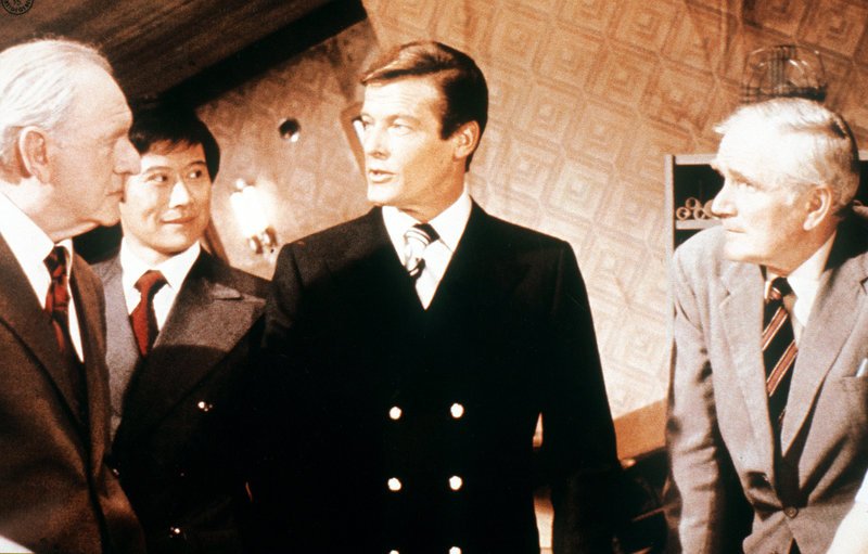James Bond Der Mann Mit Dem Goldenen Colt Wiki James Bond 007 9: Der Mann mit dem goldenen Colt (The Man With The