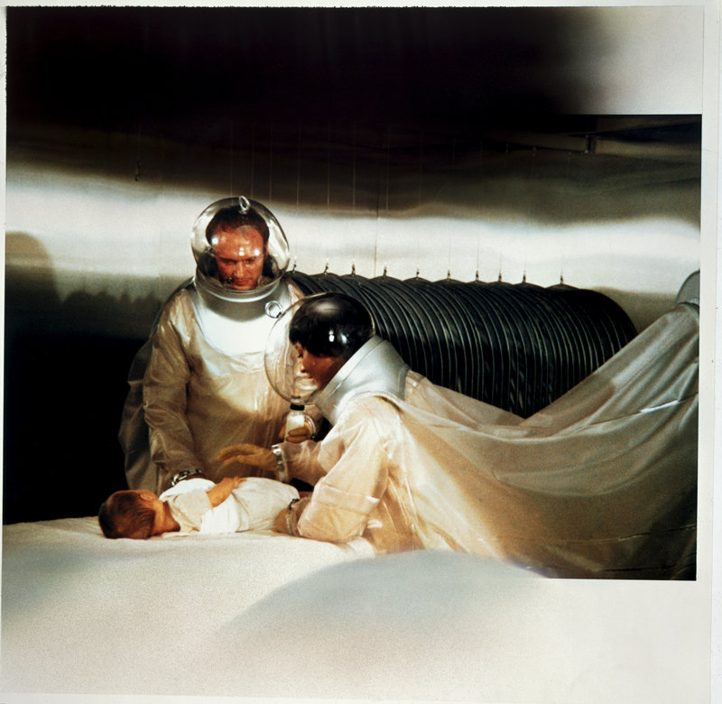 Andromeda - Tödlicher Staub aus dem All – Bild: ZDF und Richard H. Kline