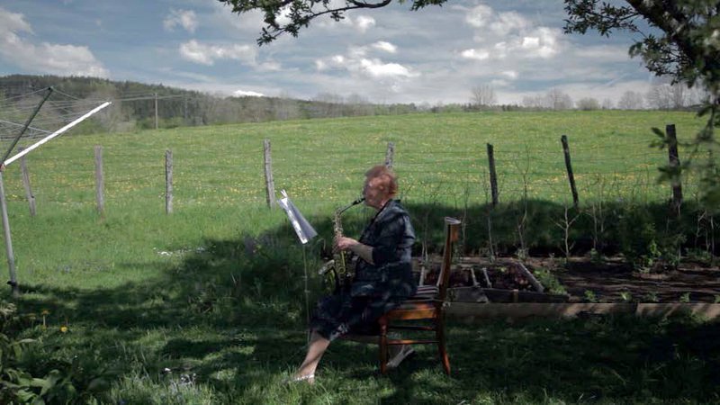 „Das Blasorchester“ zeigt einige sehr unterschiedliche Bewohner eines Dorfes im Jura, die ein gemeinsames Hobby verbindet: die Musik.  – Bild: ARTE France