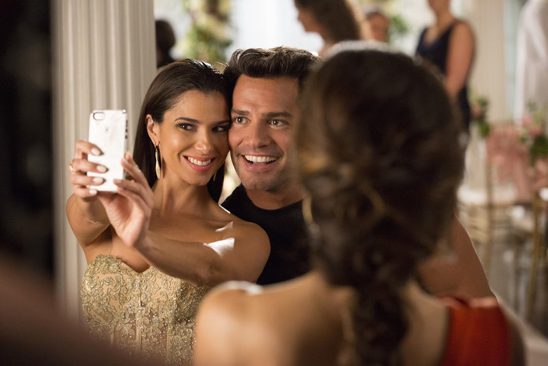 Devious Maids Staffel 2 Folge 13