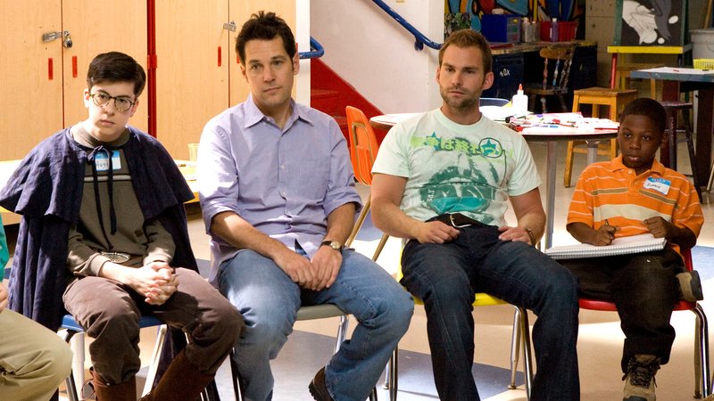 Danny (Paul Rudd, 2.v.li.) und Wheeler (2.v.re.) werden zu 150 Sozialstunden bei einem Mentorenprogramm für Kinder und Jugendliche verurteilt.Danny (Paul Rudd, 2.v.li.) und Wheeler (2.v.re.) werden zu 150 Sozialstunden bei einem Mentorenprogramm fĂĽr Kinder und Jugendliche verurteilt. – Bild: RTL II Danny (Paul Rudd, 2.v.li.) und Wheeler (2.v.re.) werden zu 150 Sozialstunden bei einem Mentorenprogramm für Kinder und Jugendliche verurteilt.Danny (Paul Rudd, 2.v.li.) und Wheeler (2.v.re.) werden zu 150 Sozialstunden bei einem Mentorenprogramm fĂĽr Kinder und Jugendliche verurteilt. – Bild: RTL II