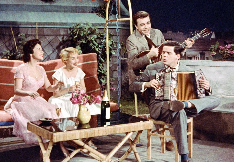 Charleys Tante – Bild: „ARD Degeto“ (S 2)