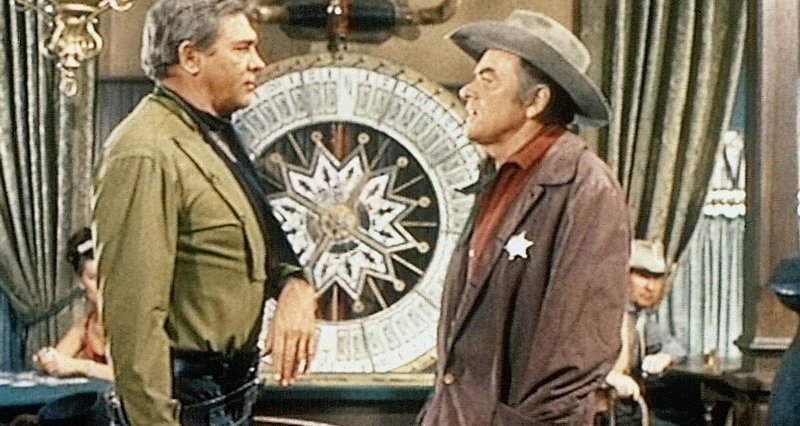 Lee Travis soll der neue Sheriff werden. Doch Hilfssherif Dan Shelby stellt sich gegen ihn. – Bild: Kabel Eins Classics