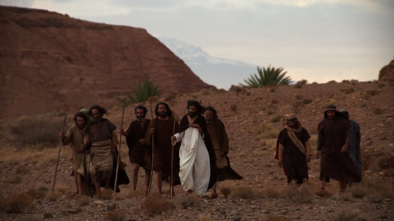 Der Legende nach reisten vor 2.000 Jahren zwölf gewöhnliche Männer tausende von Meilen, riskierten ihr Leben und opferten alles, was sie besaßen. Sie waren auserwählt von Jesus und sollten Gottes Botschaft überbringen. Wer waren diese Männer? Wo führte ihr Weg sie lang? Die Dokumentation folgt dem Weg der Apostel und erklärt, wie das Christentum geboren wurde. – Bild: n-tv / National Geographic Der Legende nach reisten vor 2.000 Jahren zwölf gewöhnliche Männer tausende von Meilen, riskierten ihr Leben und opferten alles, was sie besaßen. Sie waren auserwählt von Jesus und sollten Gottes Botschaft überbringen. Wer waren diese Männer? Wo führte ihr Weg sie lang? Die Dokumentation folgt dem Weg der Apostel und erklärt, wie das Christentum geboren wurde. – Bild: n-tv / National Geographic