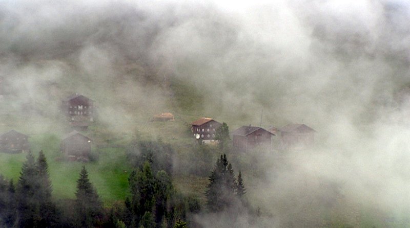 Gassen im Defreggental, 1600m Seehöhe. – Bild: ZDF und ORF/​Heinz Zeggl