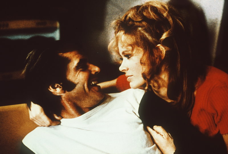 Ein Mann sucht sich selbst – Bild: KINEOS Lizenzbild frei