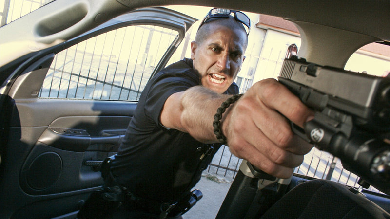 Jake Gyllenhaal (Officer Brian Taylor). – Bild: ORF Jake Gyllenhaal (Officer Brian Taylor). – Bild: ORF