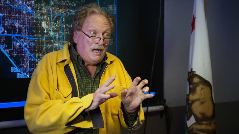 Gladstone (Jeffrey Jones)Gladstone (Jeffrey Jones) – Bild: RTL Zwei