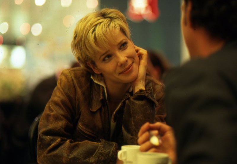 Das merkwürdige Verhalten geschlechtsreifer Großstädter zur Paarungszeit – Bild: KINW