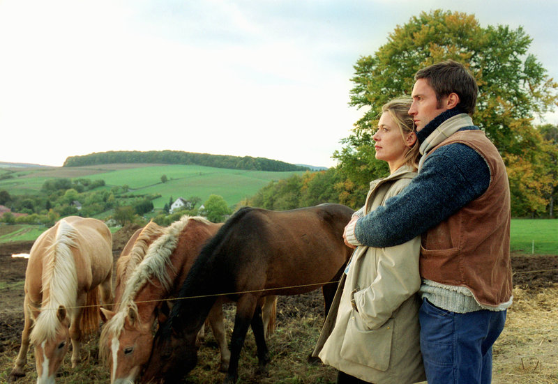 Sehnsucht nach Liebe – Bild: HR/​ARD/​Degeto/​Joseph Wolfsberg