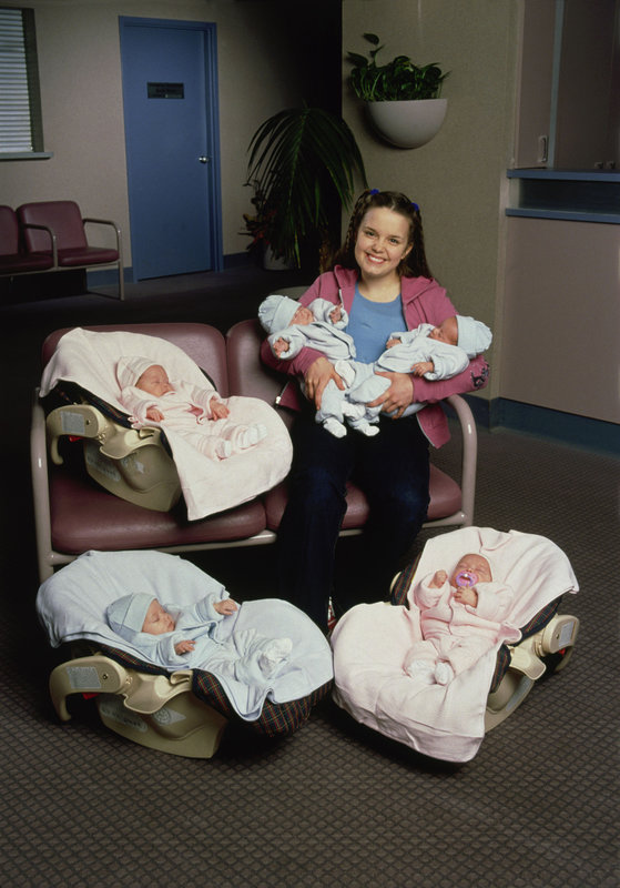 Jamie und die Fünflinge – Bild: DISNEY