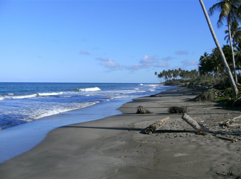 Nordostküste Grenadas. – Bild: ZDF und SR