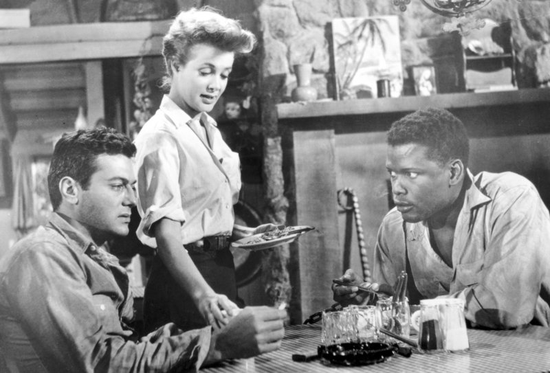 Flucht in Ketten – Bild: ORF