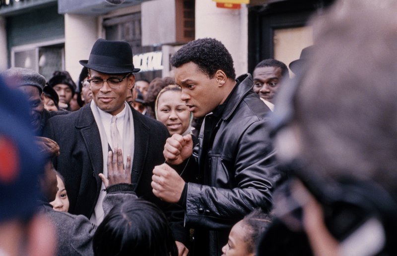 Mario Van Peebles (Malcolm X), Will Smith (Cassius Clay /​ Cassius X /​ Muhammad Ali). – Bild: ORF
