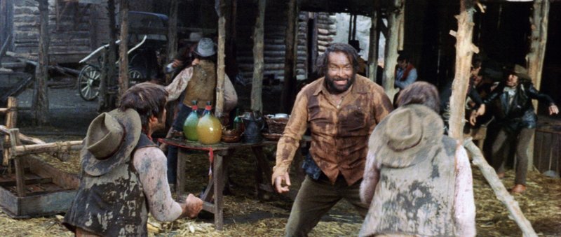 Hiram Coburn (Bud Spencer, M.) – Bild: MG RTL D / ©Tobis Film Hiram Coburn (Bud Spencer, M.) – Bild: MG RTL D / ©Tobis Film