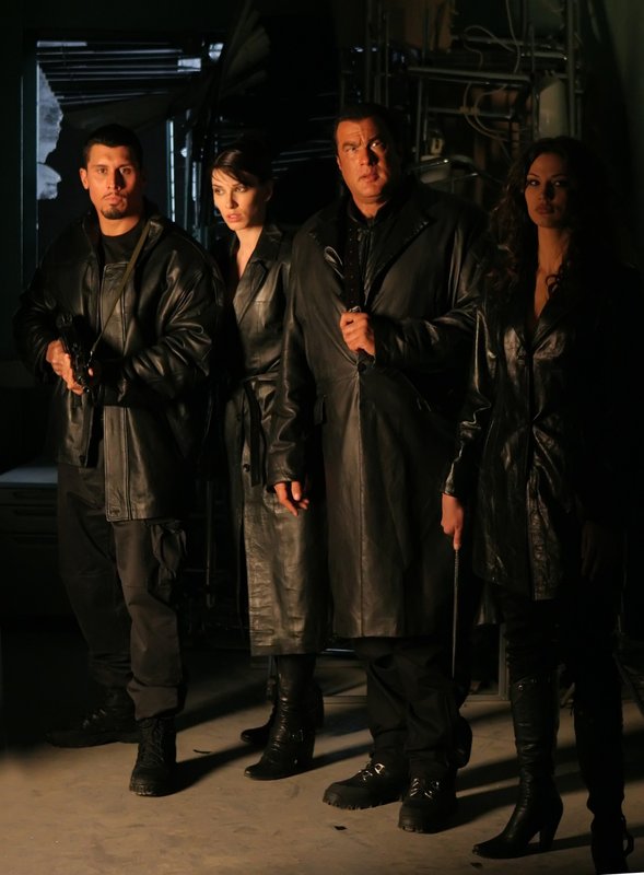 Against the Dark – Bild: 2008 Worldwide SPE Acquisitions Inc. All Rights Reserved. Lizenzbild frei